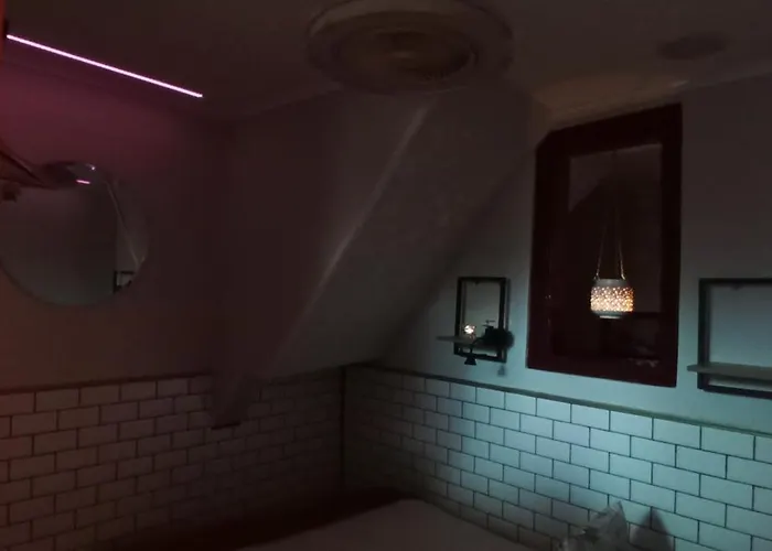 Underground Apartman